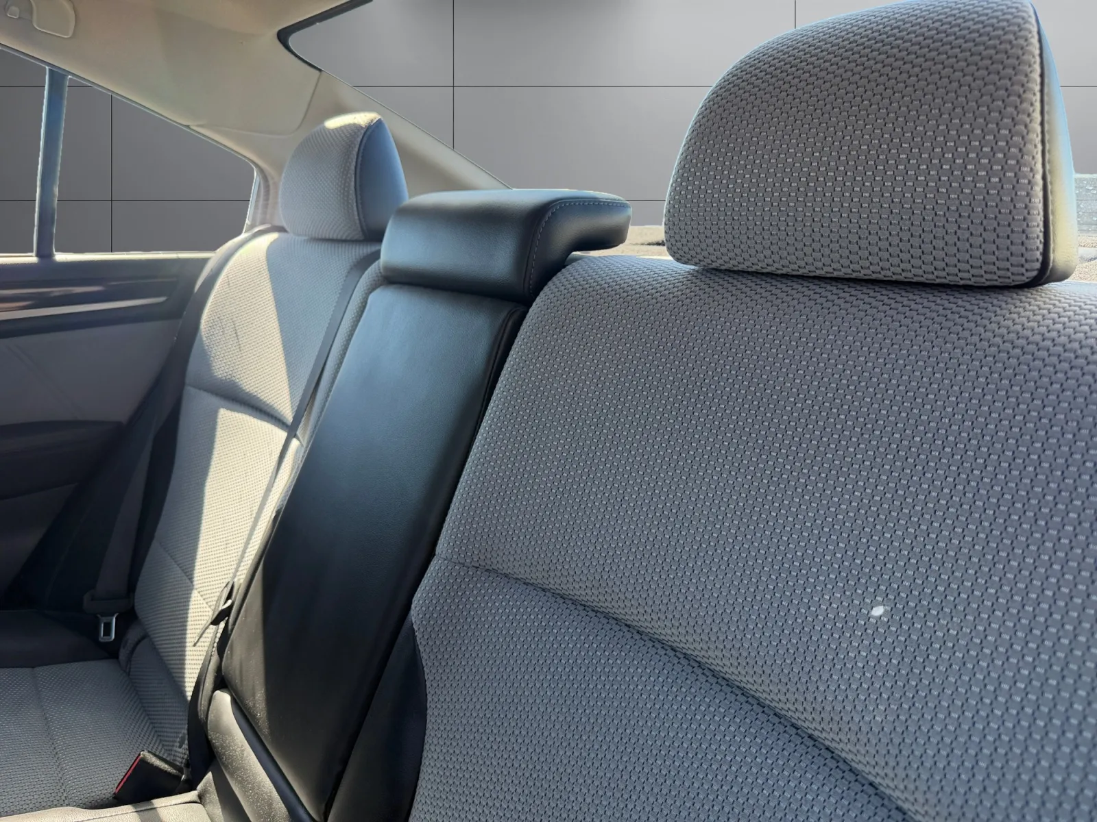 Subaru Legacy photo 16