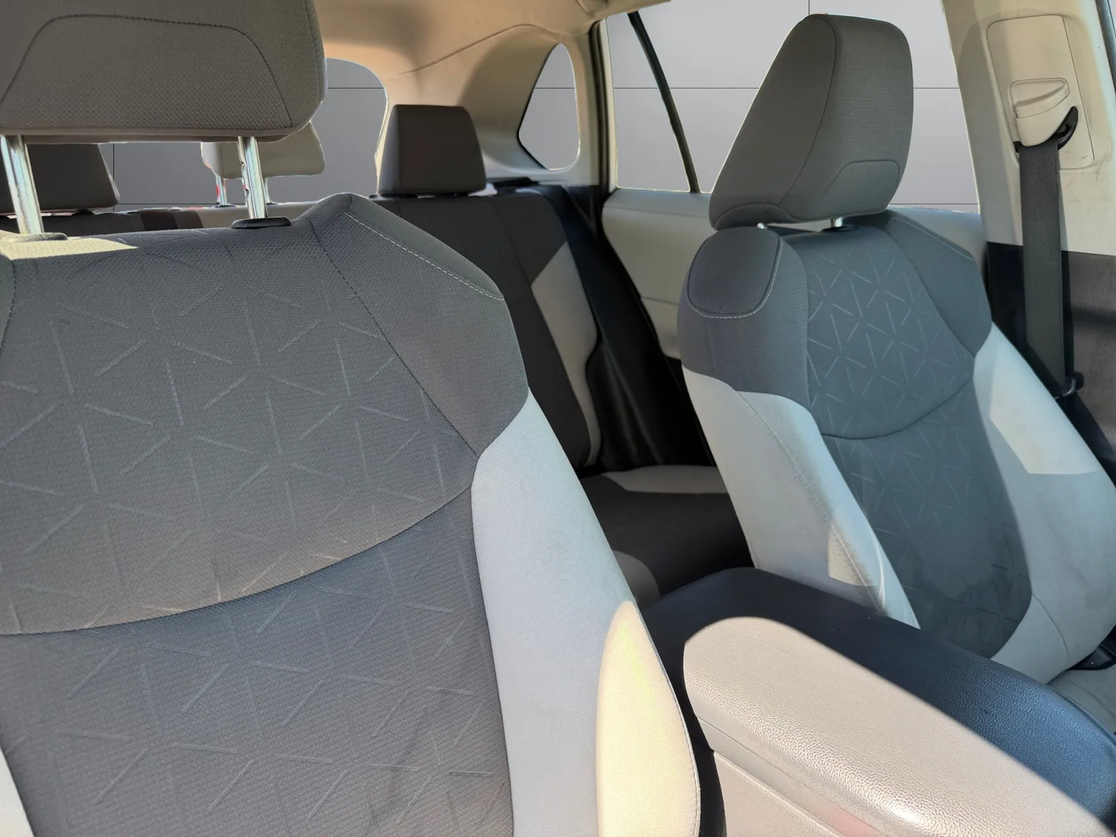 Toyota RAV4 photo 18
