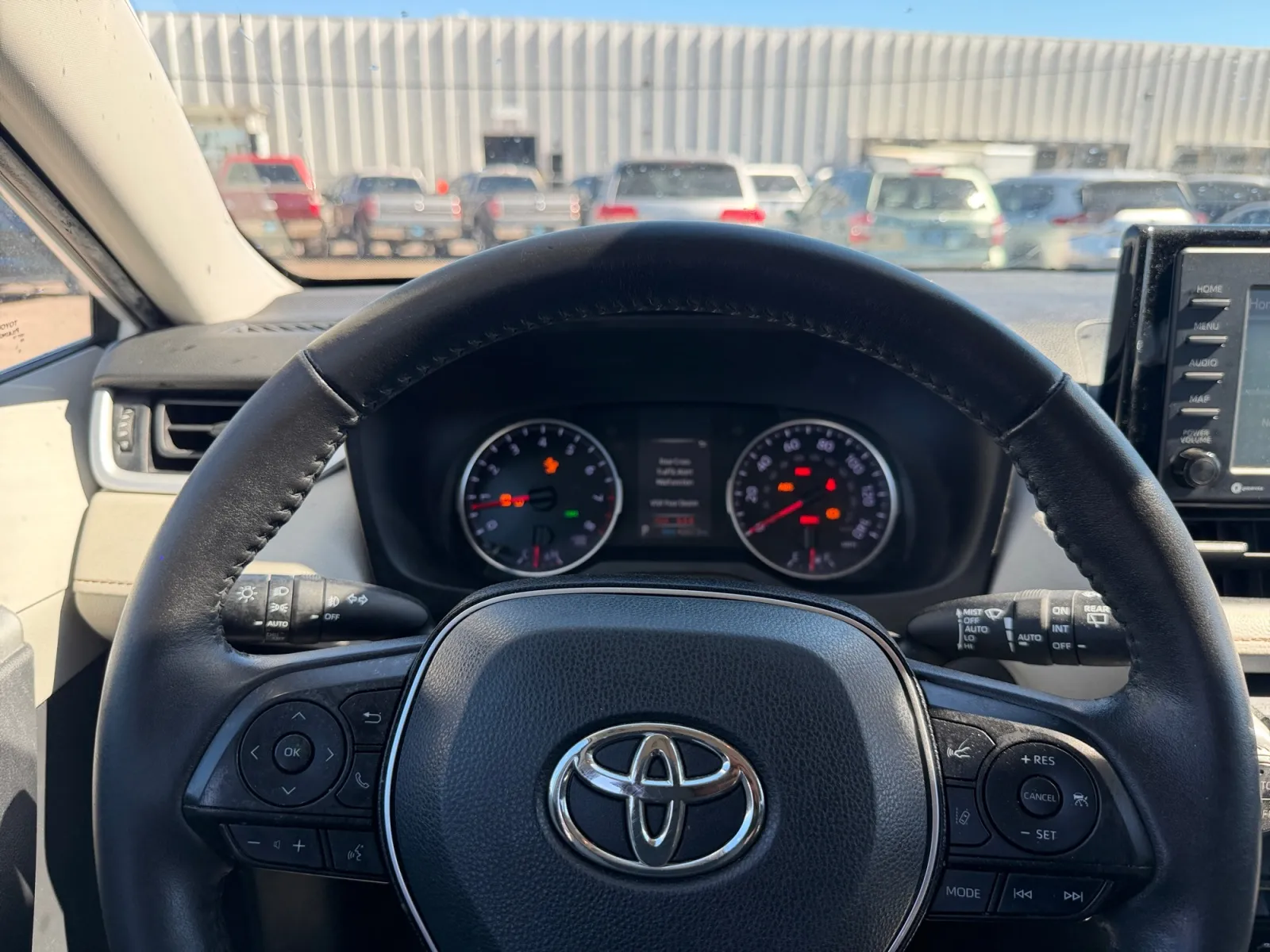 Toyota RAV4 photo 14
