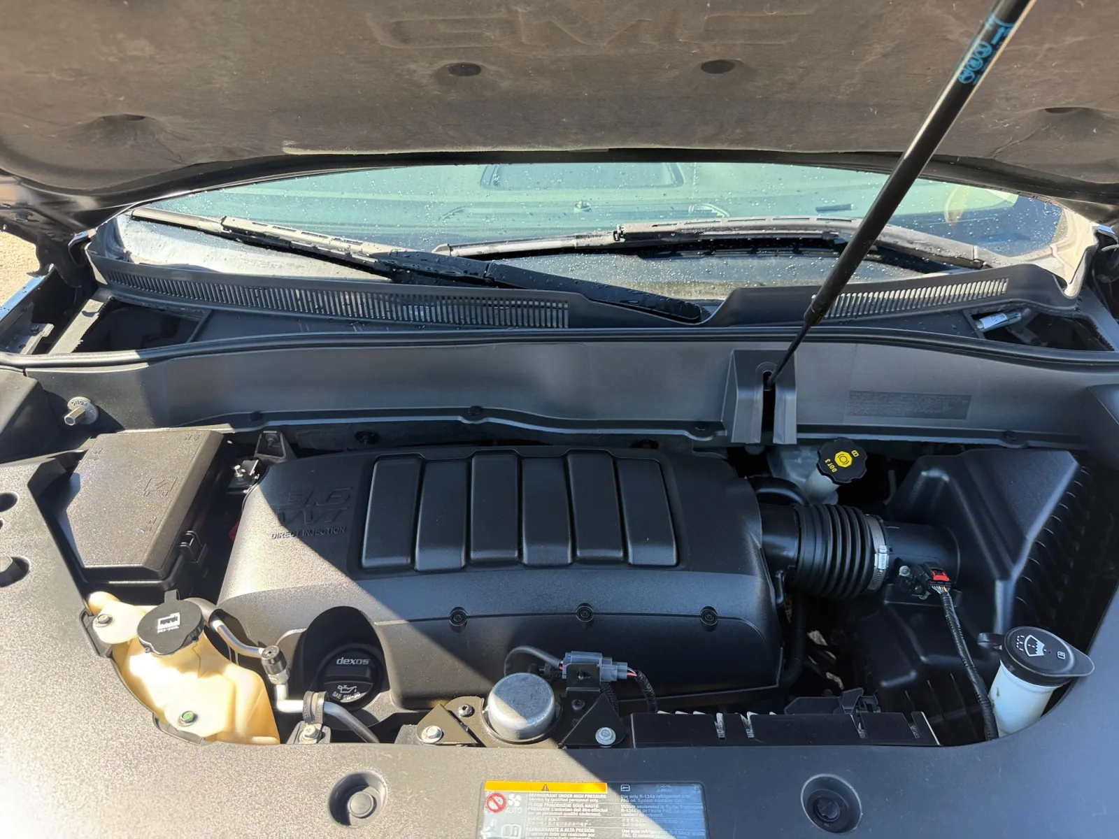 GMC Acadia photo 20