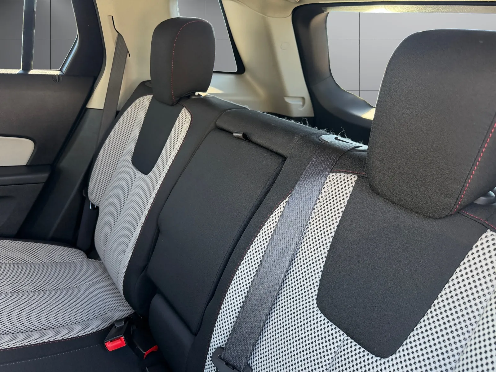 GMC Terrain photo 16
