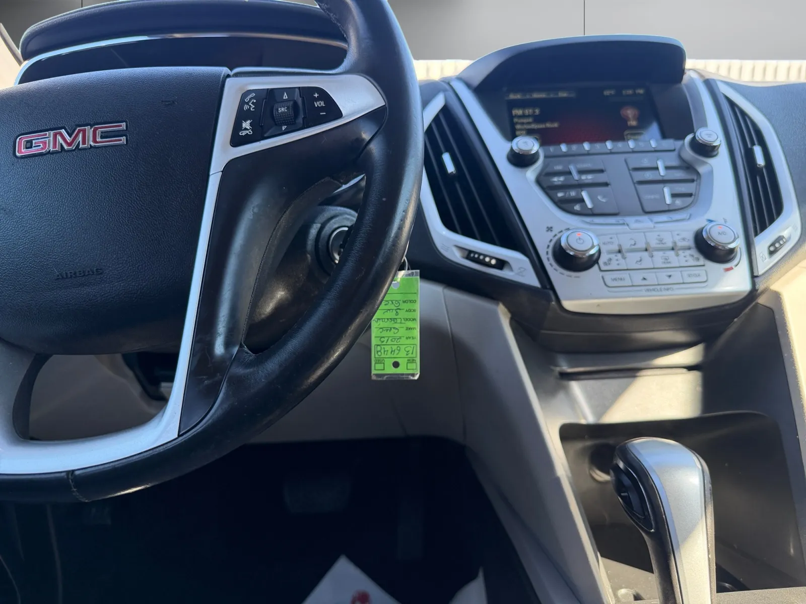 GMC Terrain photo 12