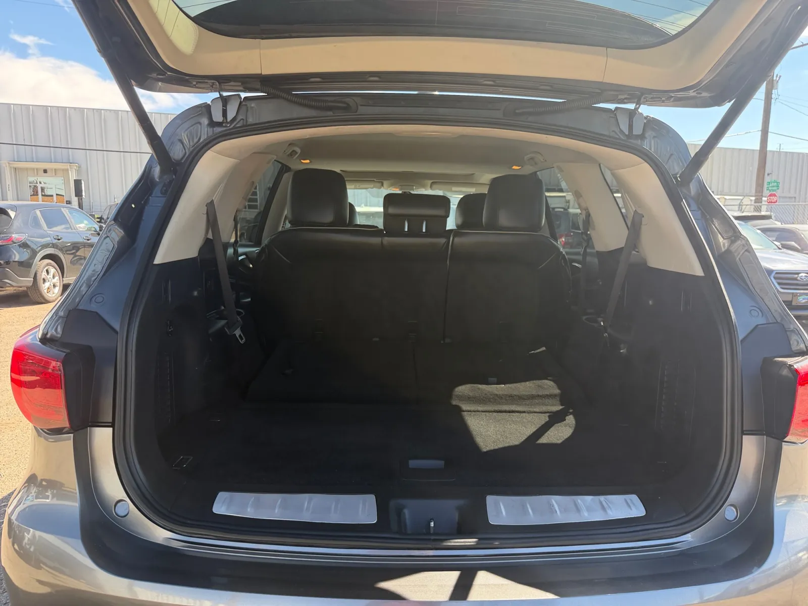 Infiniti QX60 photo 19