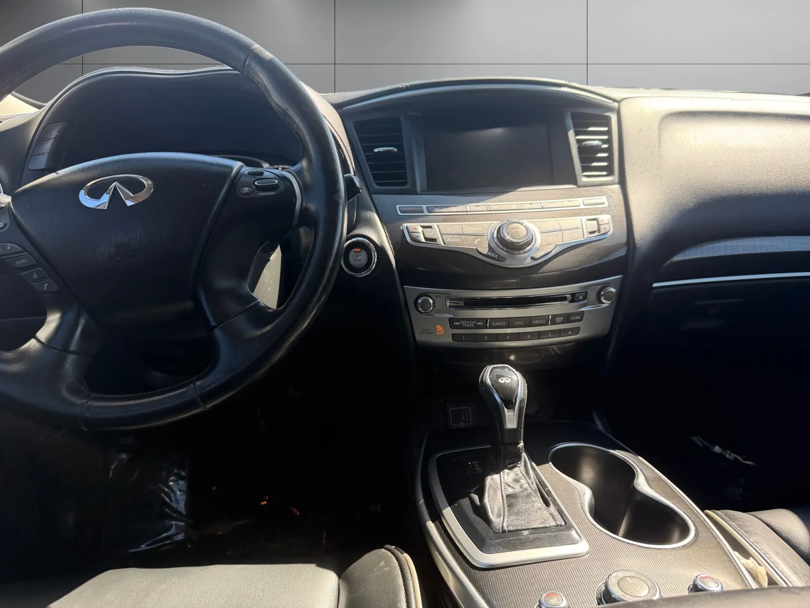 Infiniti QX60 photo 12