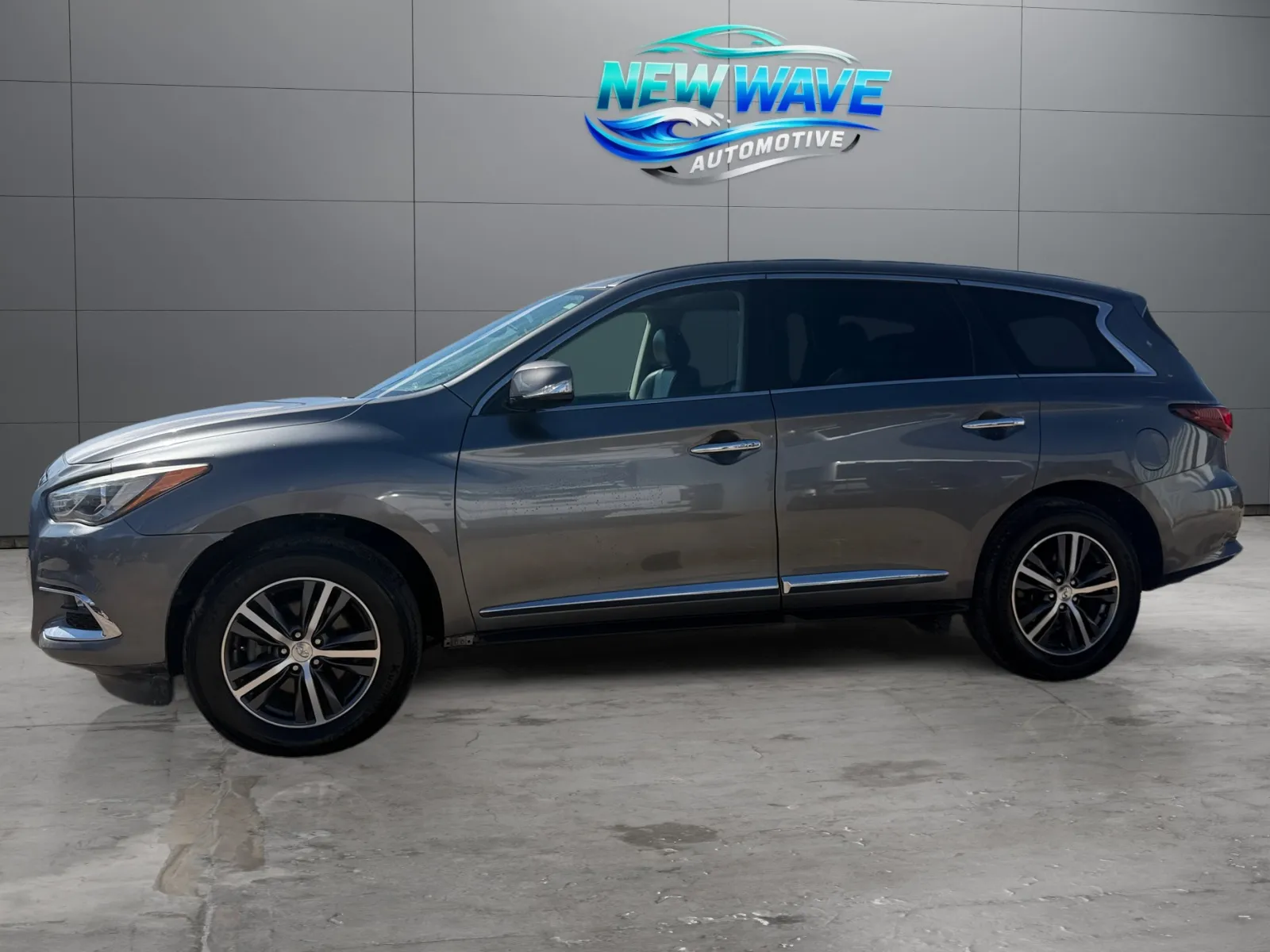 Infiniti QX60 photo 2