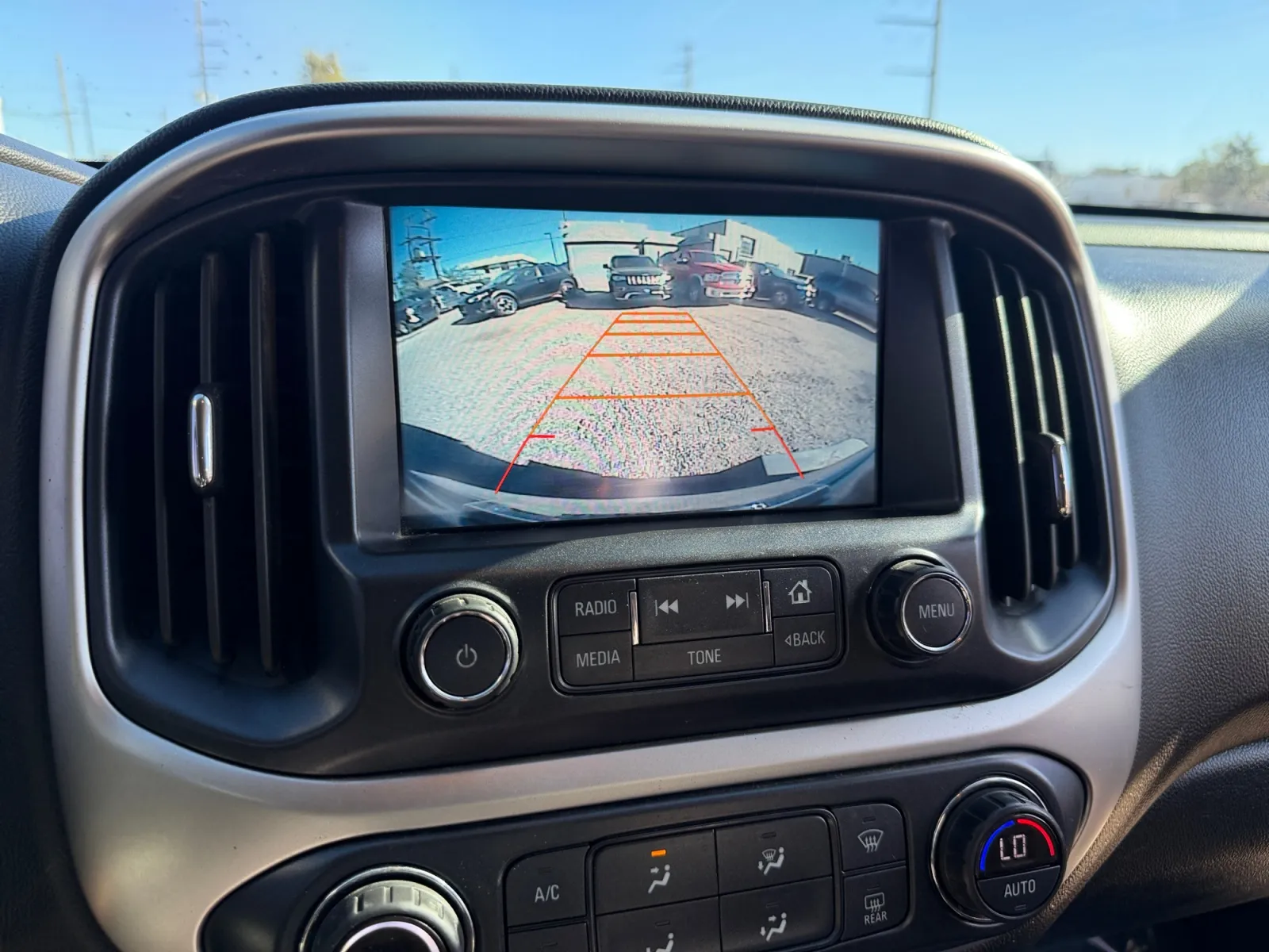 Chevrolet Colorado photo 22