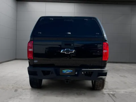 More photos of 2016 Chevrolet Colorado LT at New Wave Automotive, CO