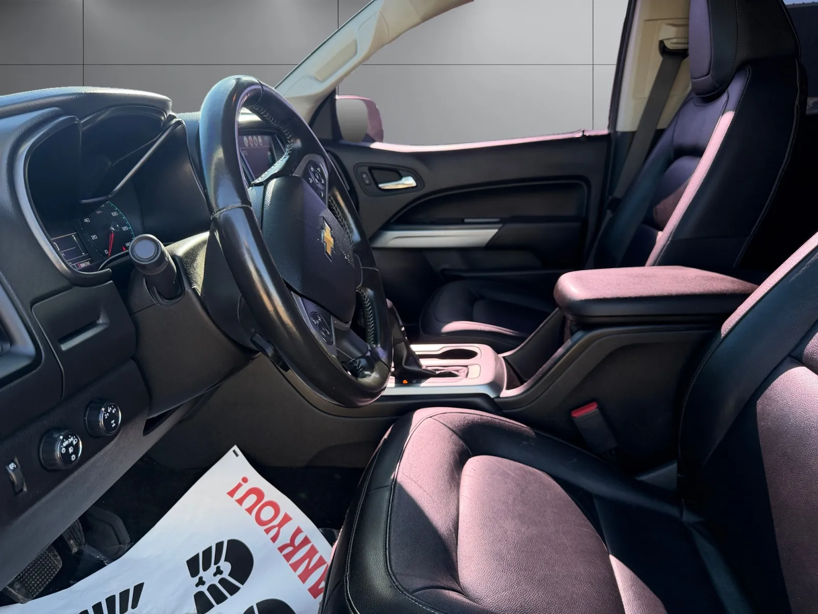 Chevrolet Colorado photo 10