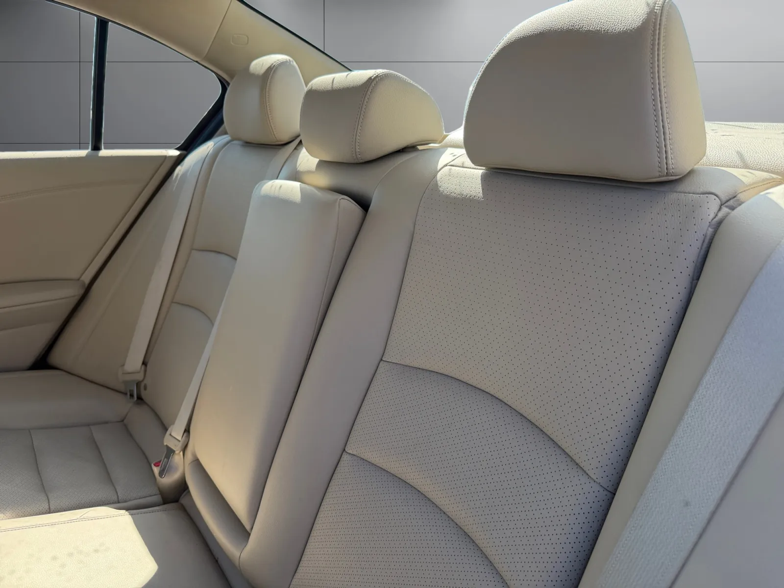 Honda Accord photo 16