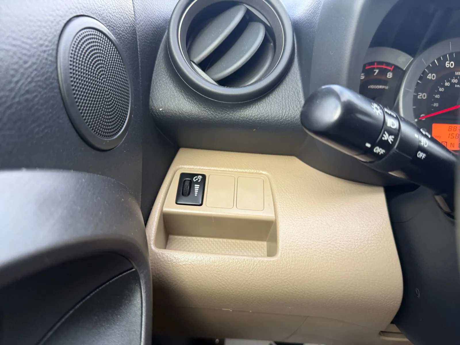 Toyota RAV4 photo 23