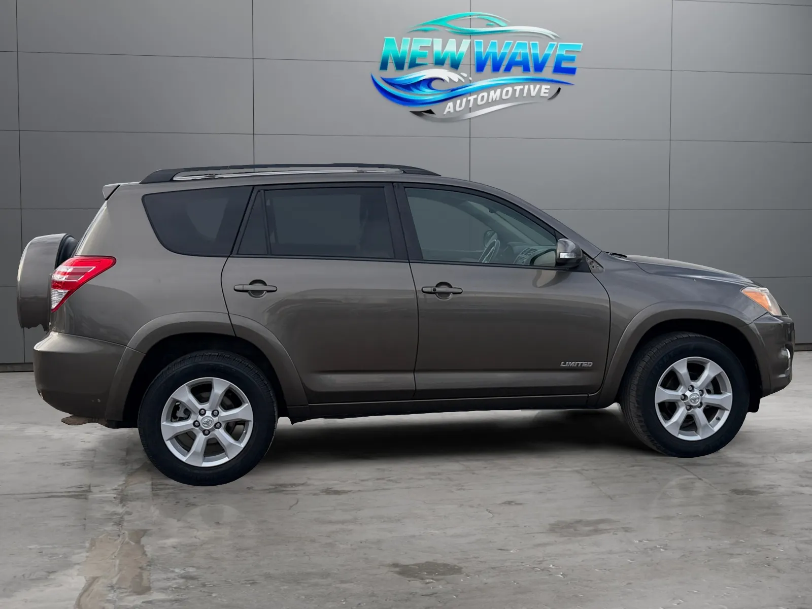 Toyota RAV4 photo 6