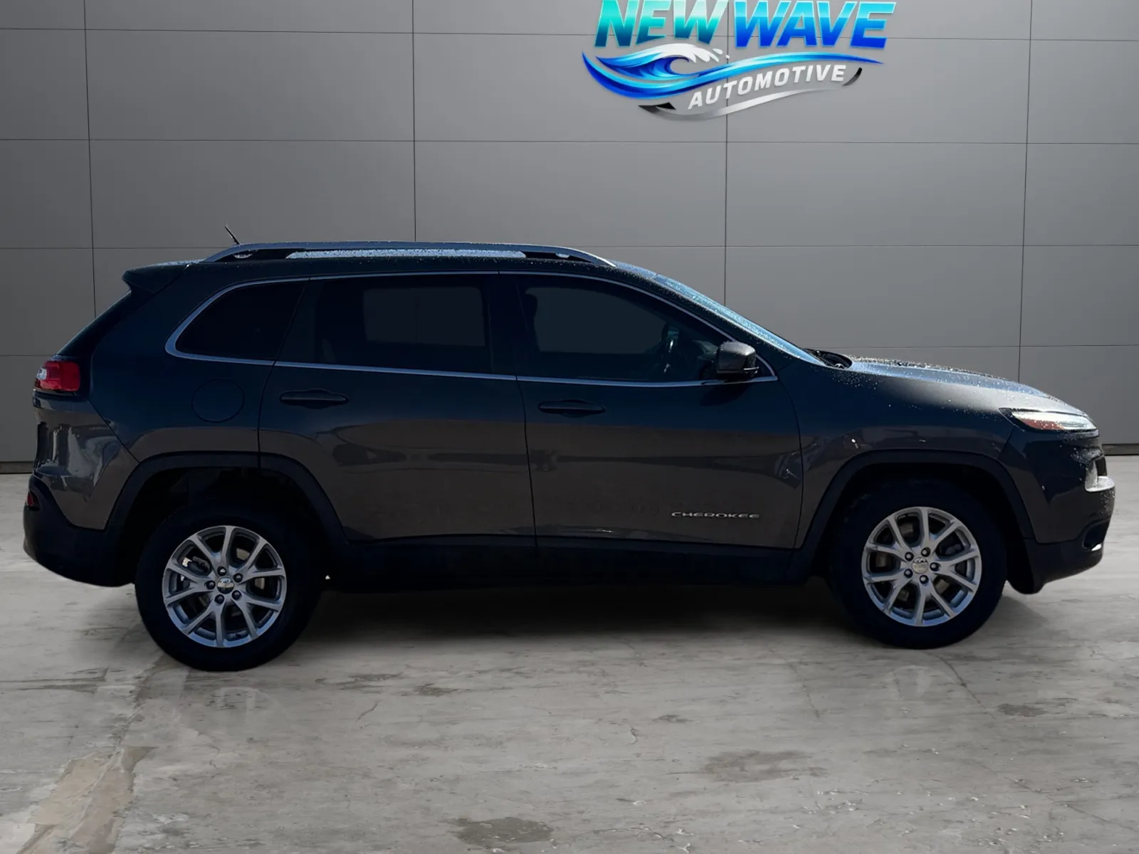 Jeep Cherokee photo 6