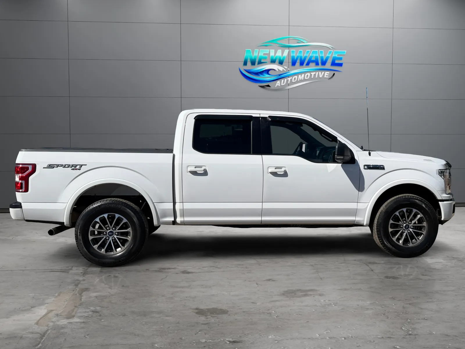 Ford F-150 photo 6