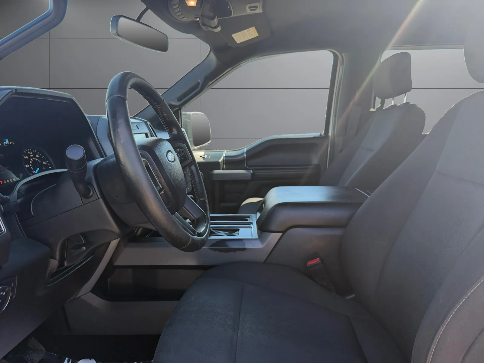 Ford F-150 photo 10