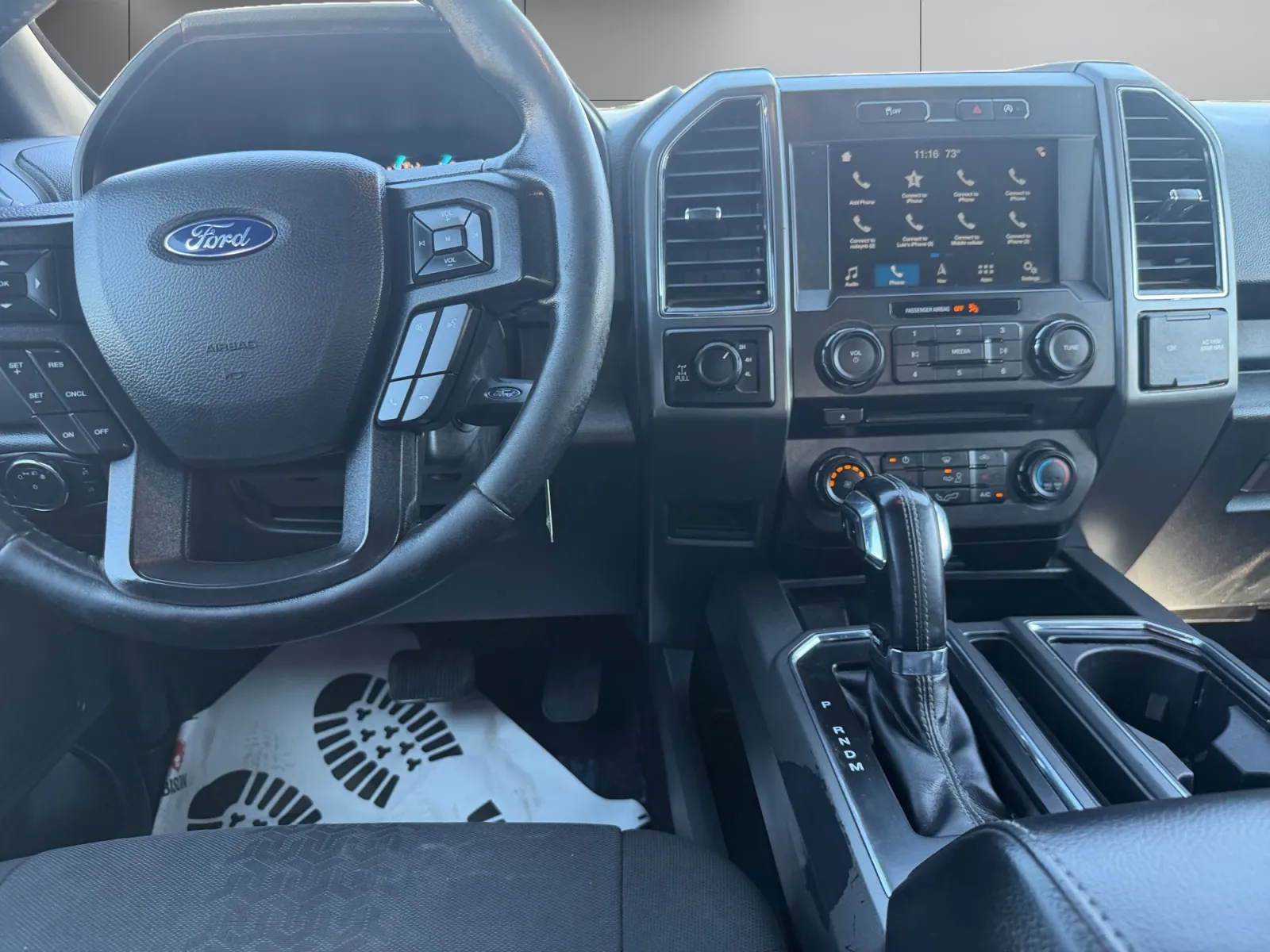 Ford F-150 photo 12