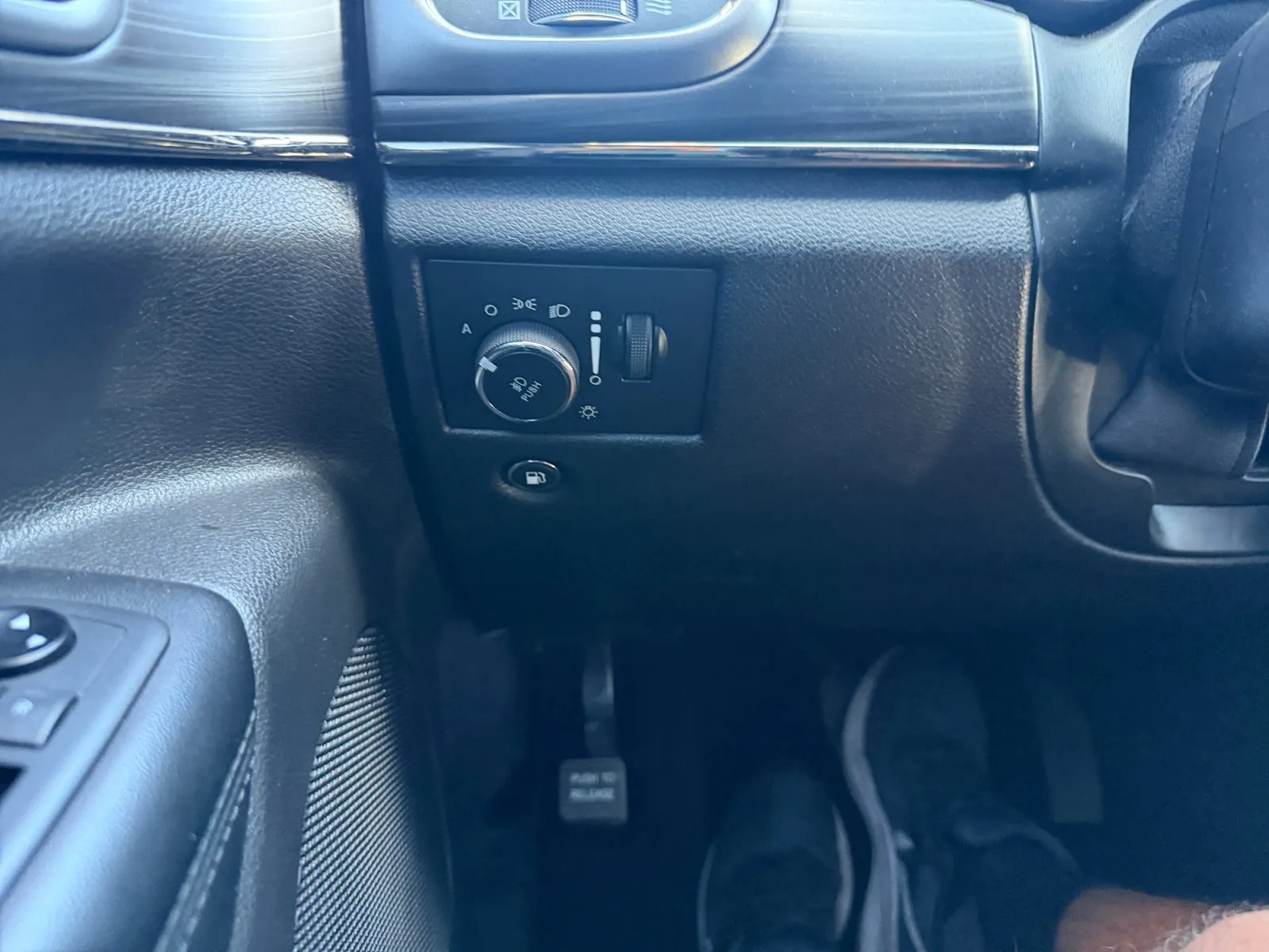 Jeep Grand Cherokee photo 23