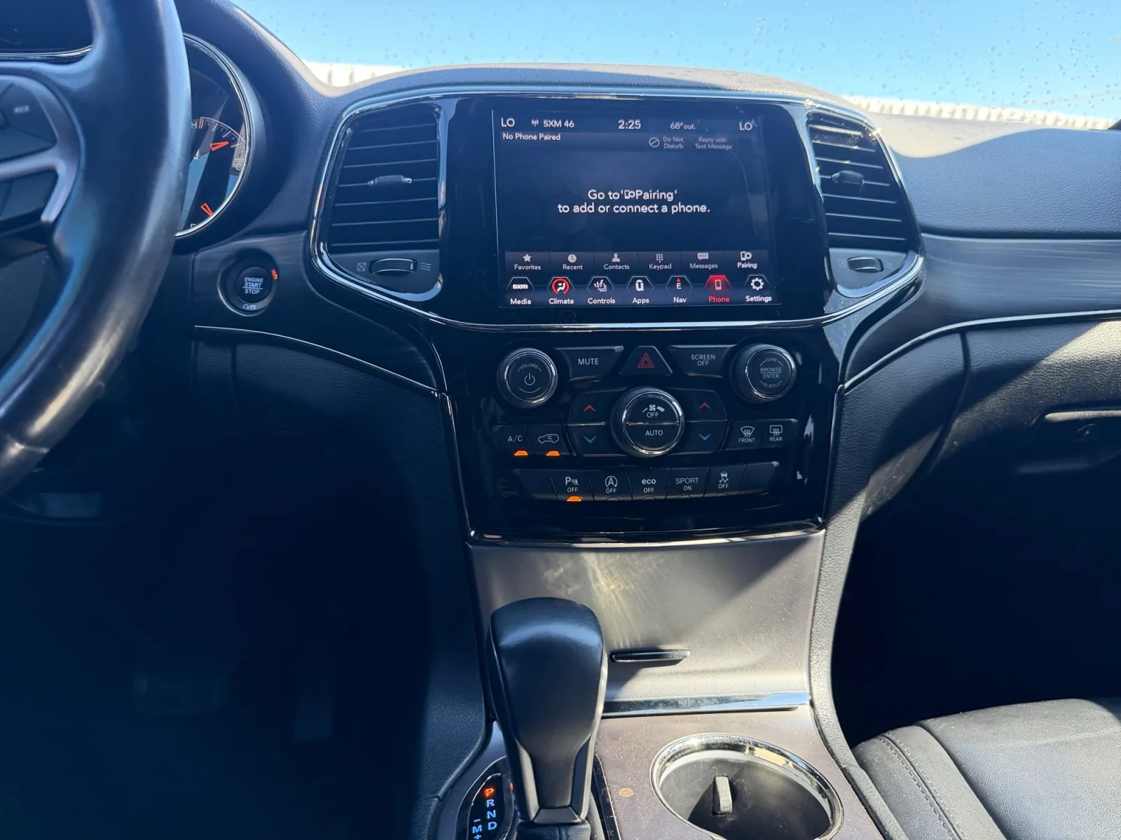 Jeep Grand Cherokee photo 15
