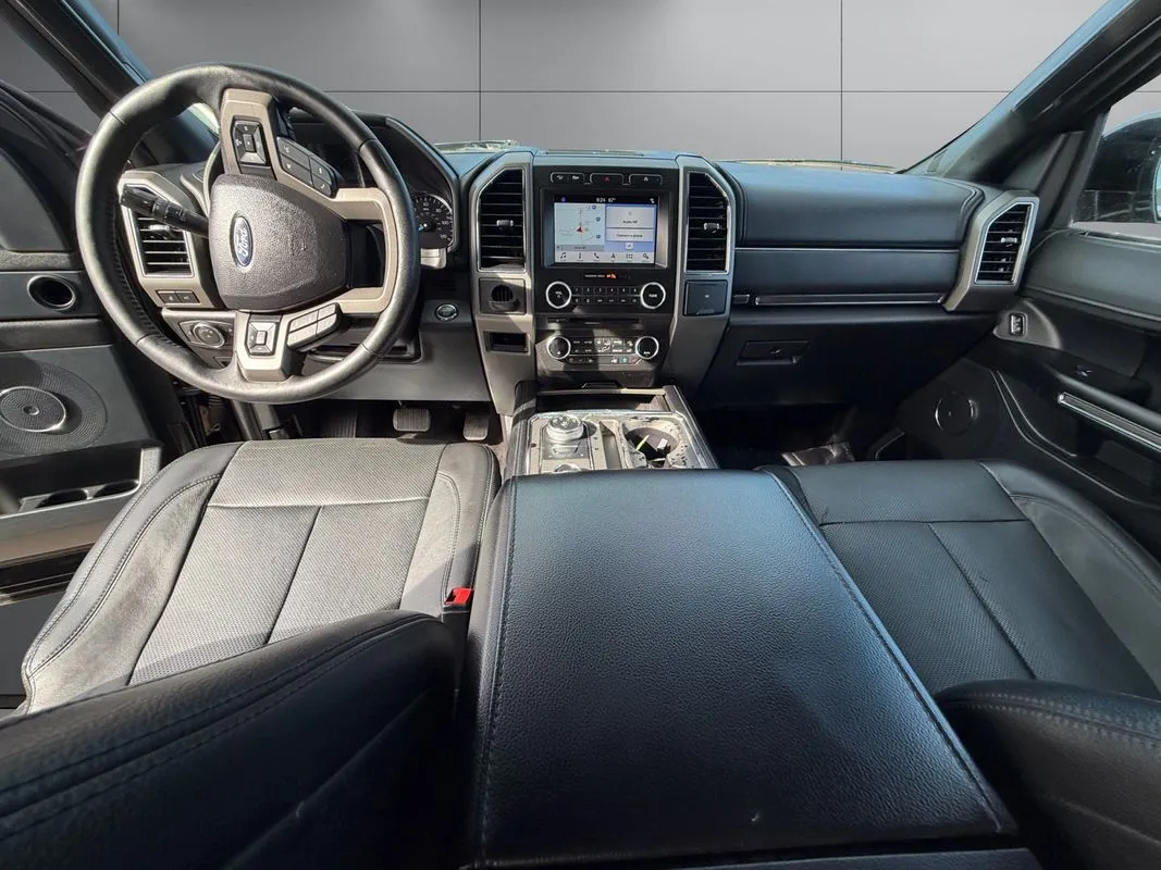 Ford Expedition MAX photo 12