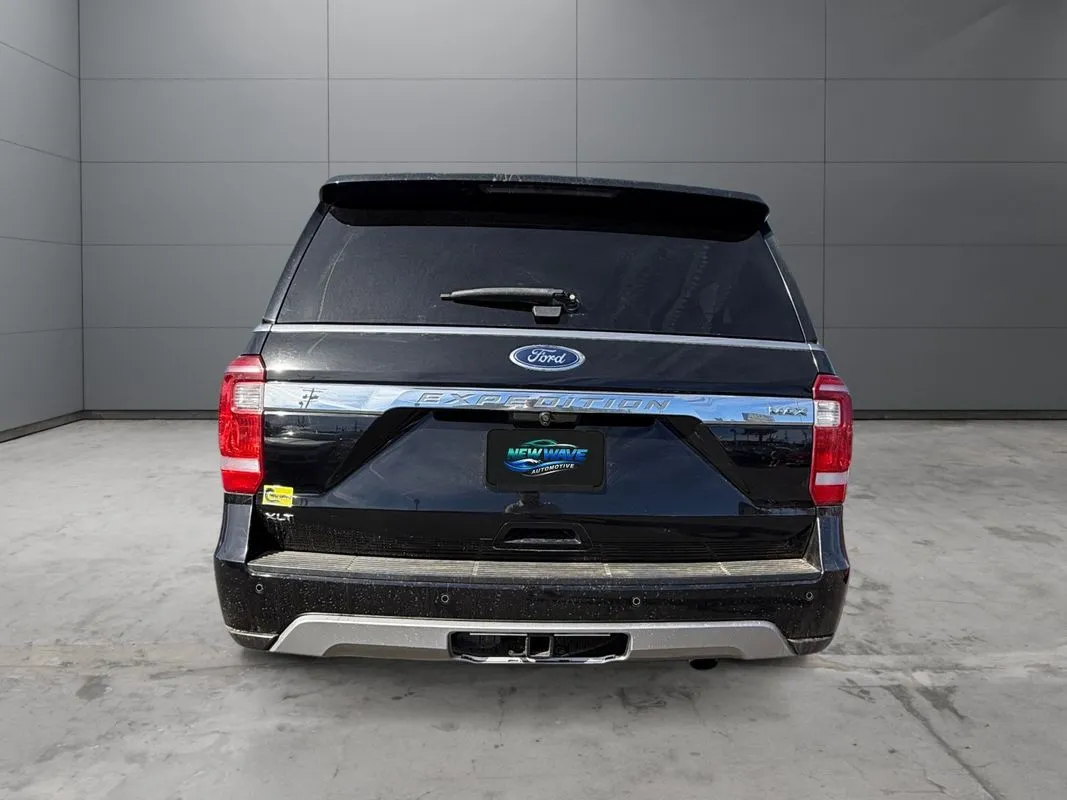 Ford Expedition MAX photo 4