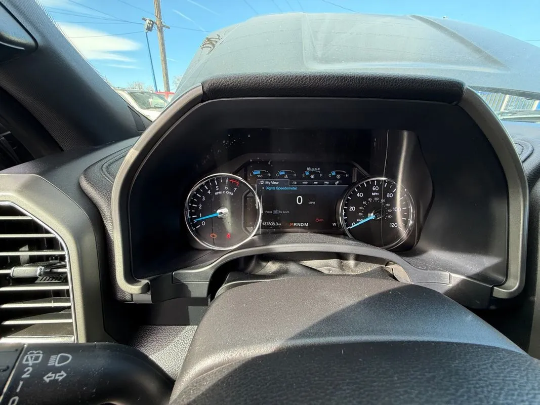 Ford Expedition MAX photo 14