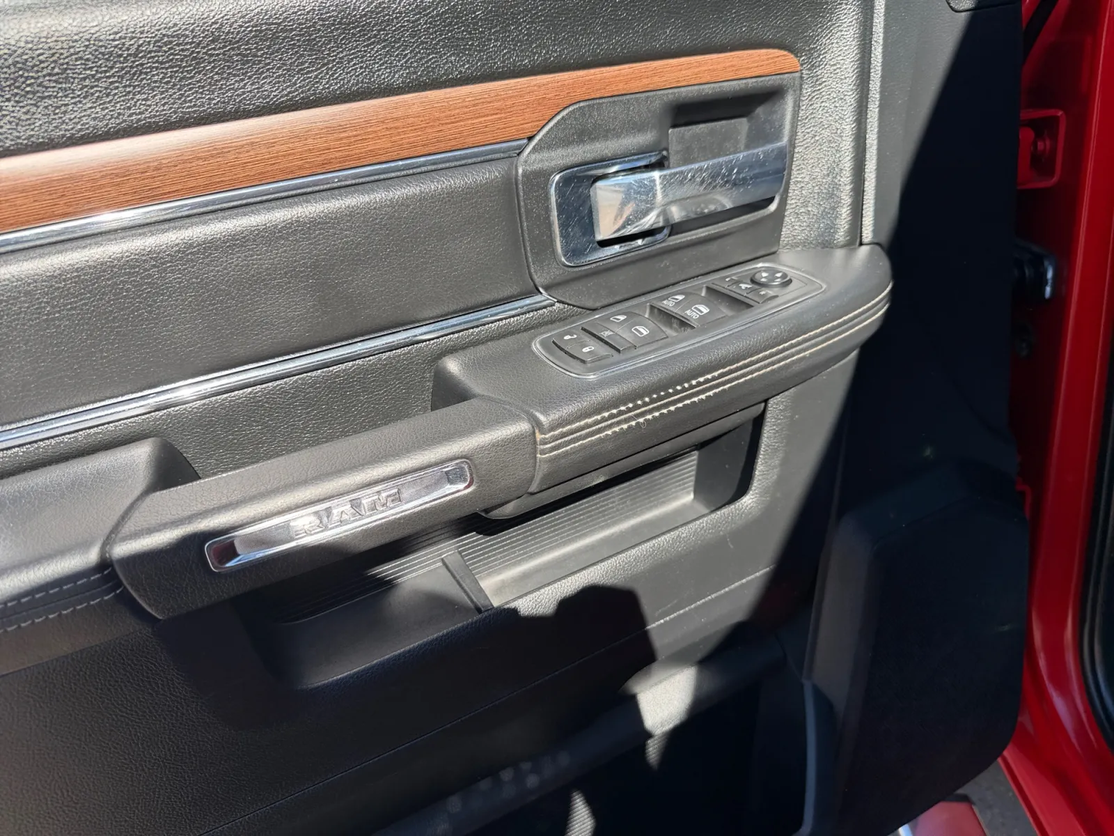 Ram 1500 photo 11