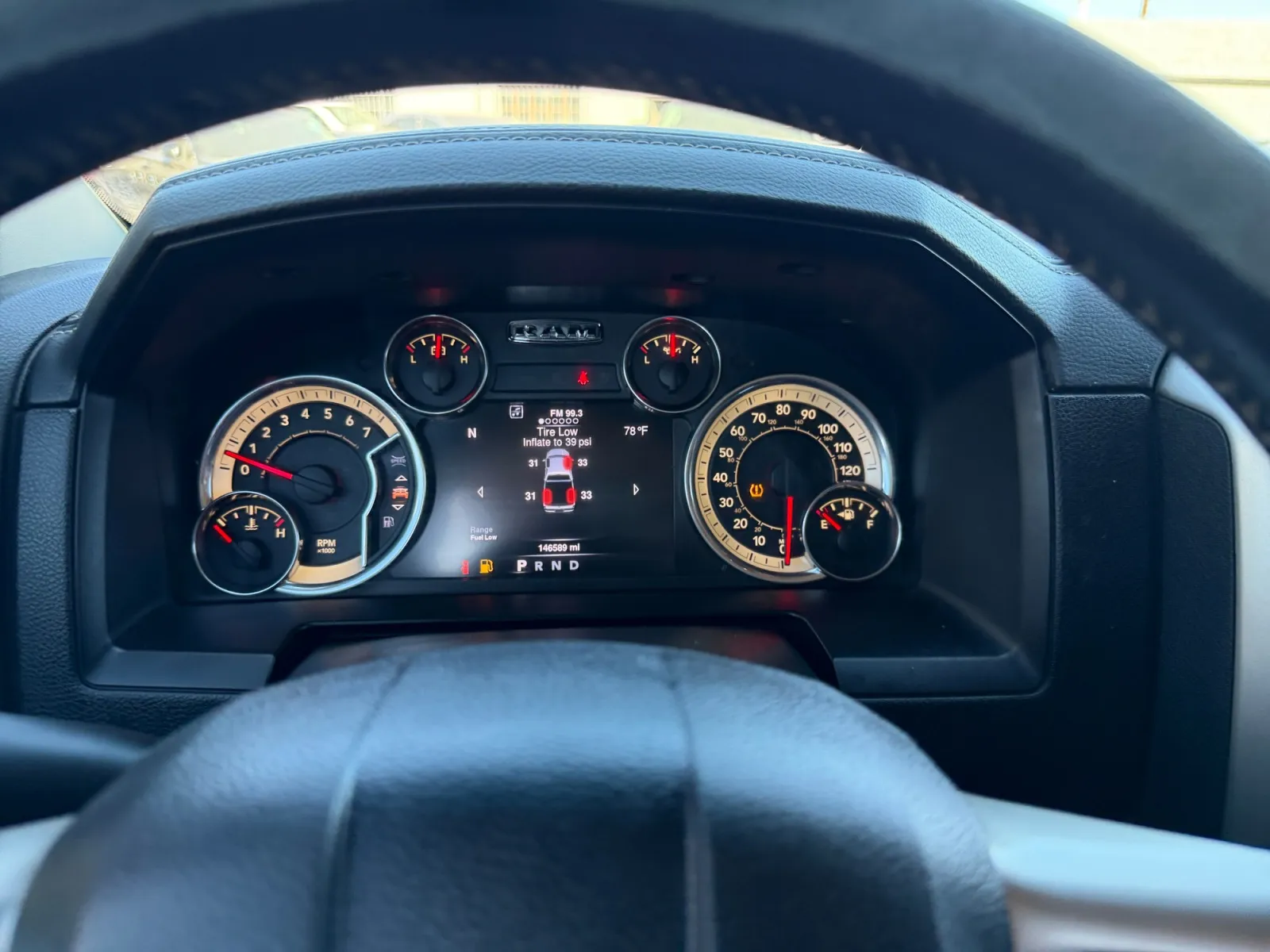 Ram 1500 photo 14