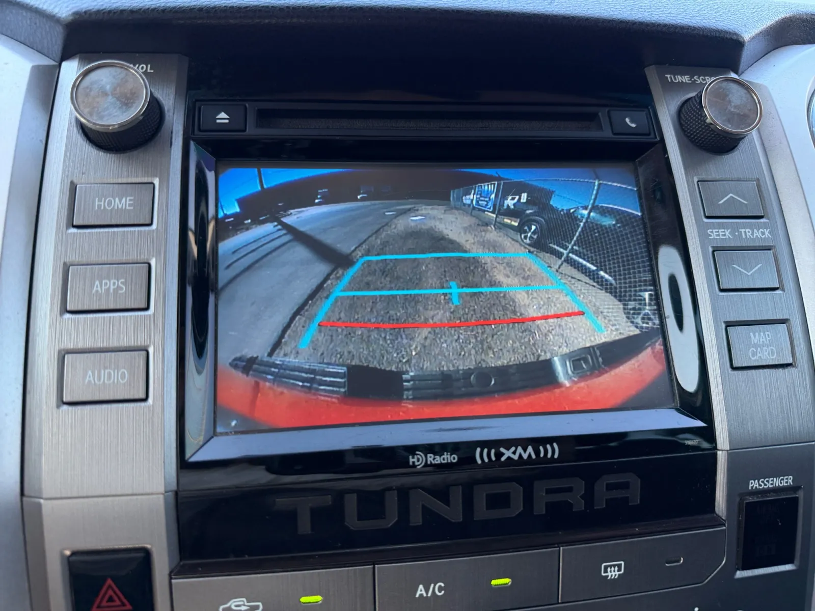 Toyota Tundra photo 22