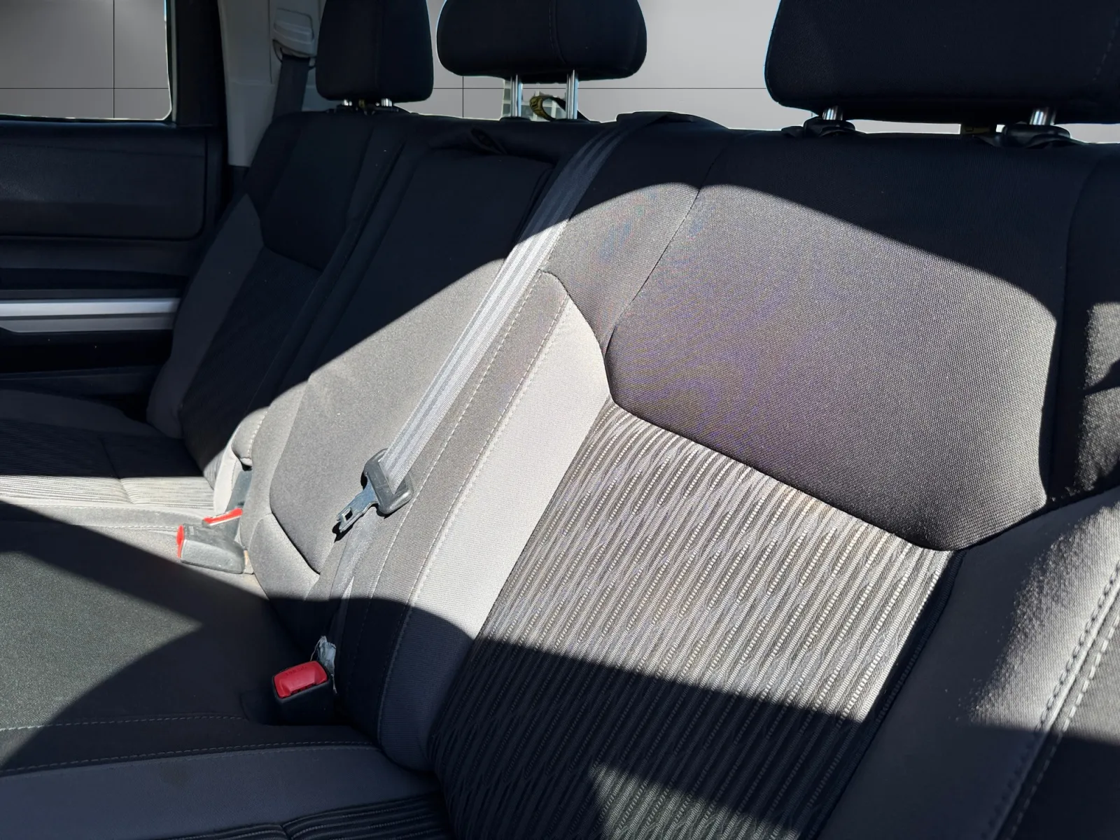 Toyota Tundra photo 16