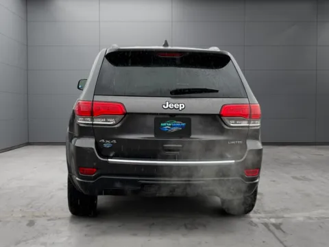 More photos of 2017 Jeep Grand Cherokee Limited at New Wave Automotive, CO