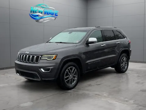 Silver 2017 Jeep Grand Cherokee Limited for sale in Denver, CO