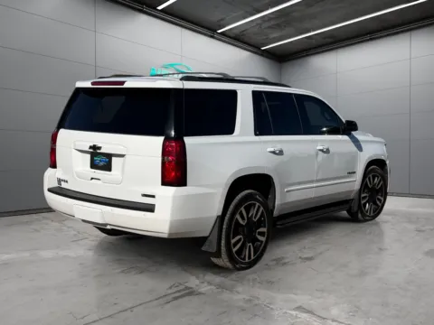 More photos of 2018 Chevrolet Tahoe Premier at New Wave Automotive, CO