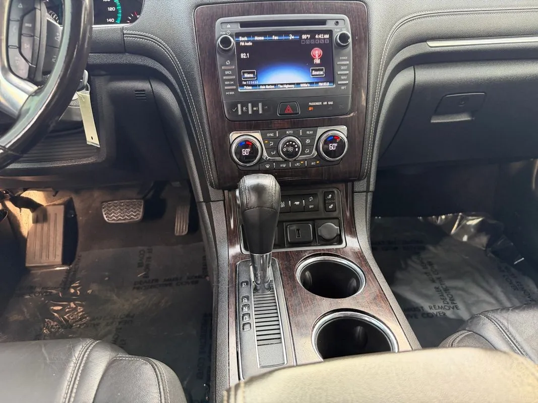 Chevrolet Traverse photo 15
