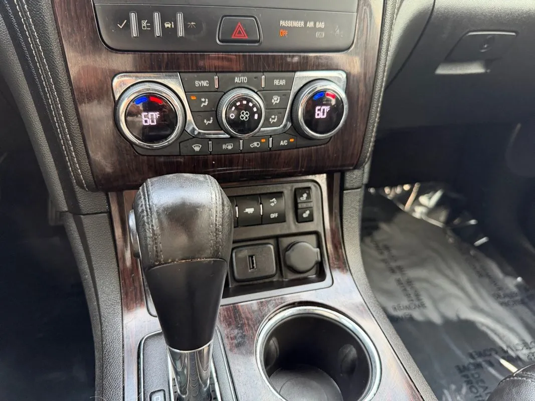 Chevrolet Traverse photo 23