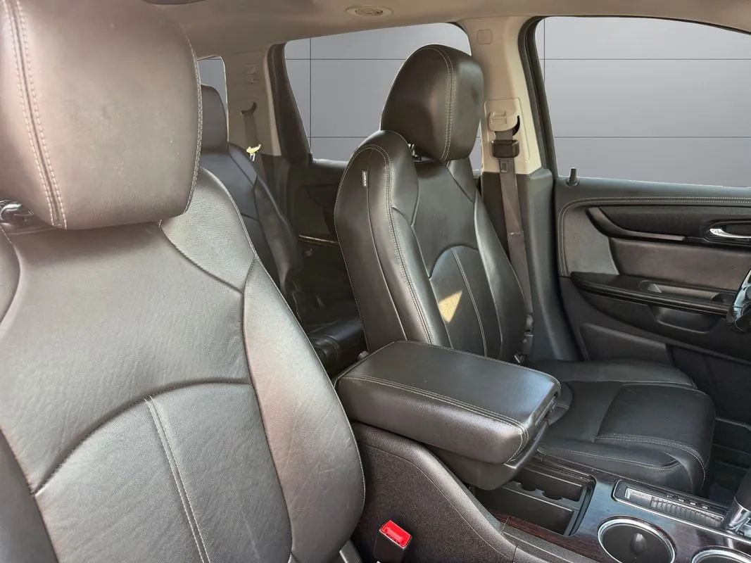 Chevrolet Traverse photo 18