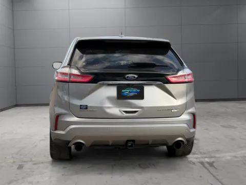 More photos of 2020 Ford Edge Titanium at New Wave Automotive, CO