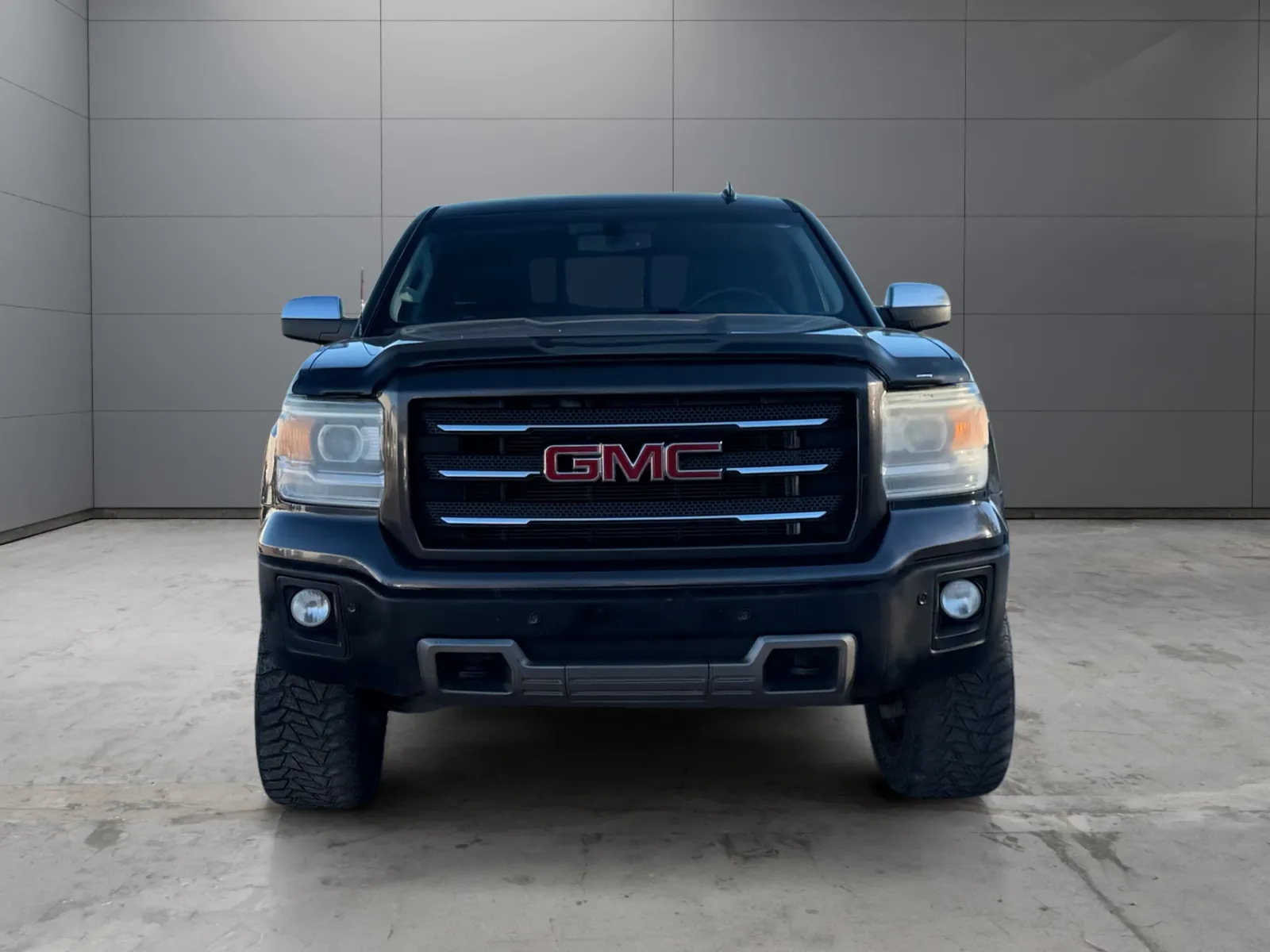 GMC Sierra photo 8