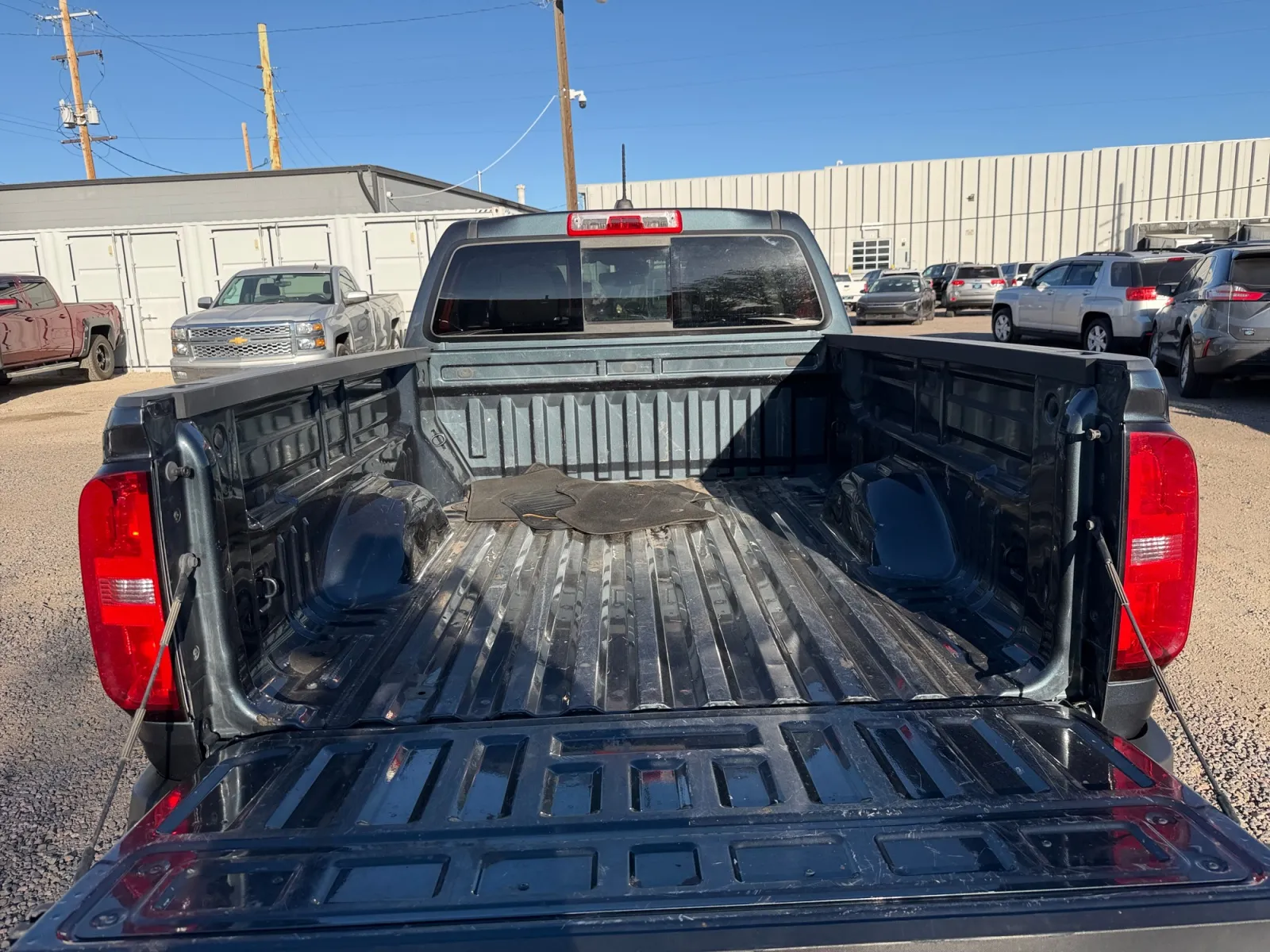 Chevrolet Colorado photo 19