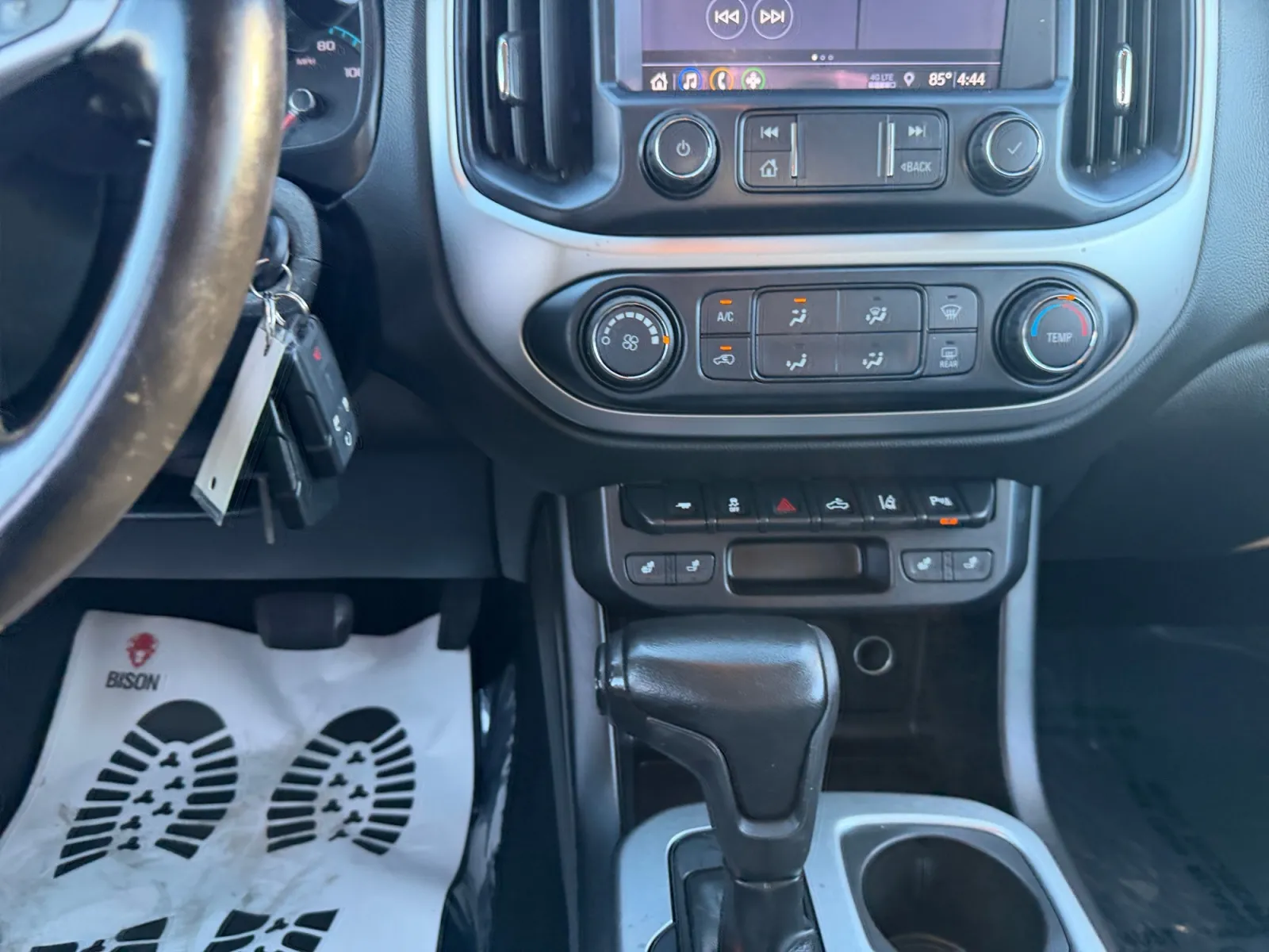 Chevrolet Colorado photo 15