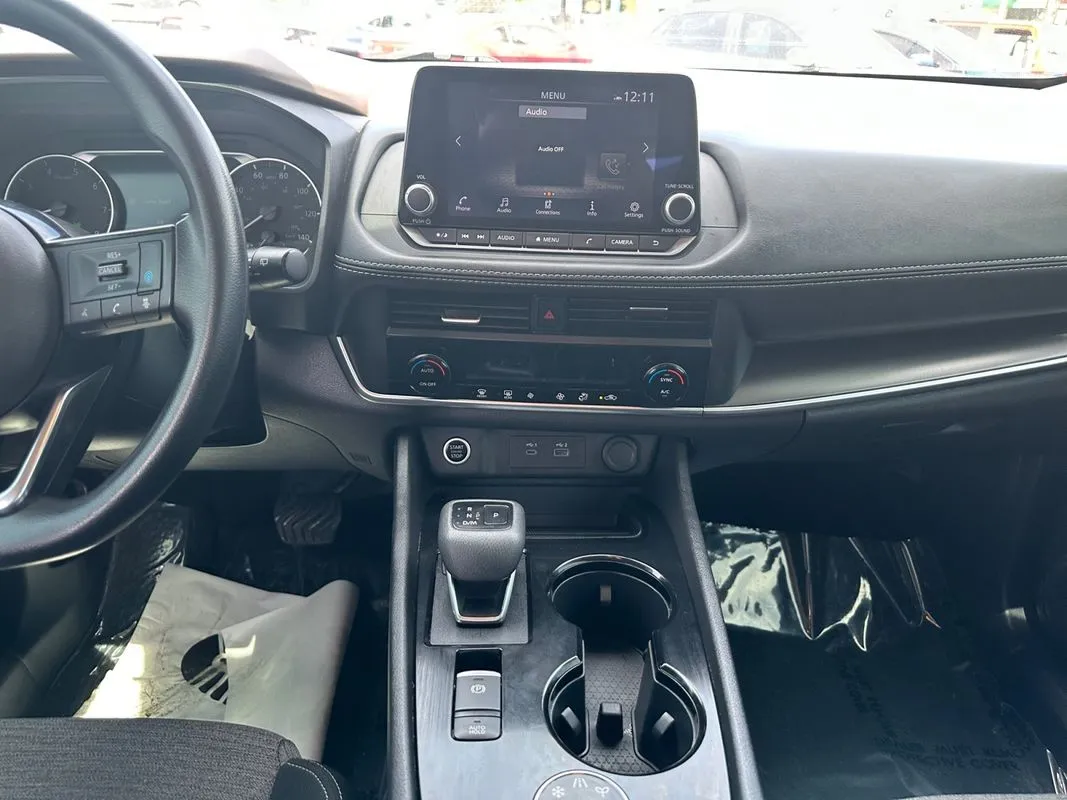 Nissan Rogue photo 15