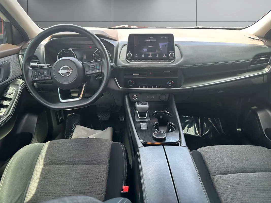 Nissan Rogue photo 12