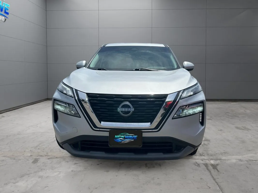 Nissan Rogue photo 8