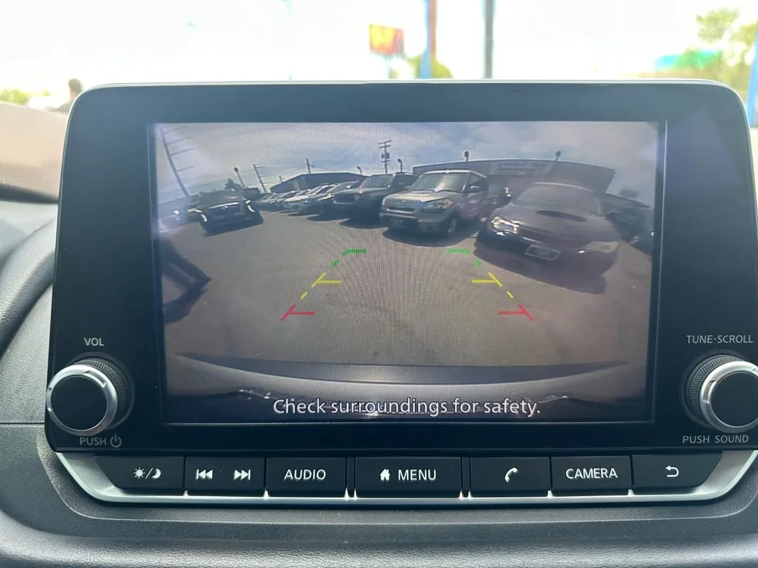 Nissan Rogue photo 22