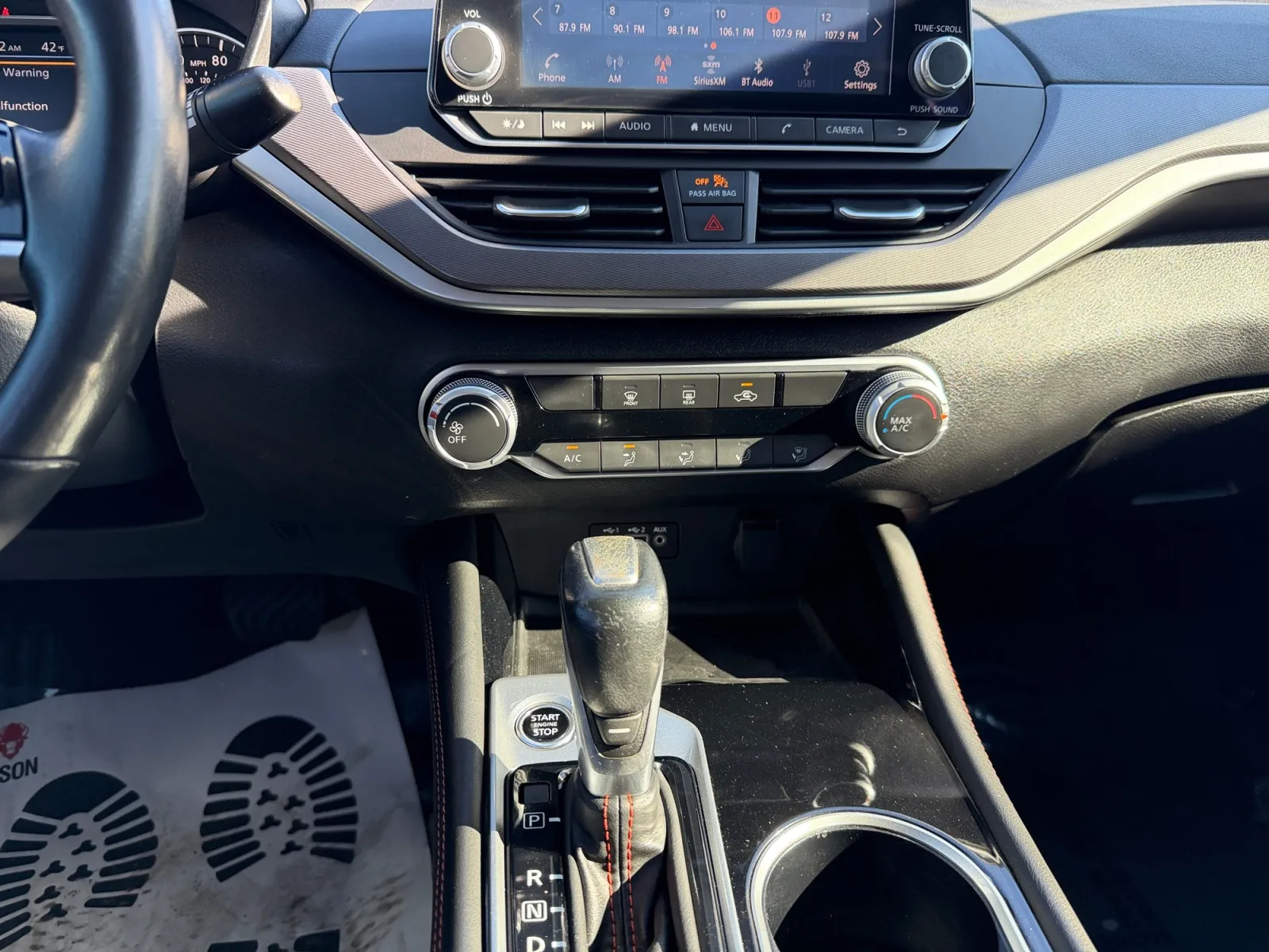 Nissan Altima photo 15