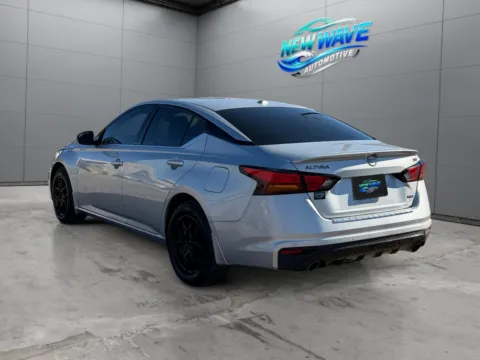Another view of 2023 Nissan Altima SR Intelligent AWD for sale in Denver, CO at New Wave Automotive