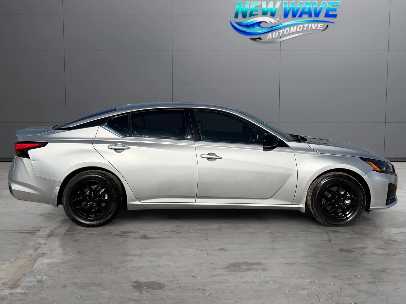 Nissan Altima photo 6