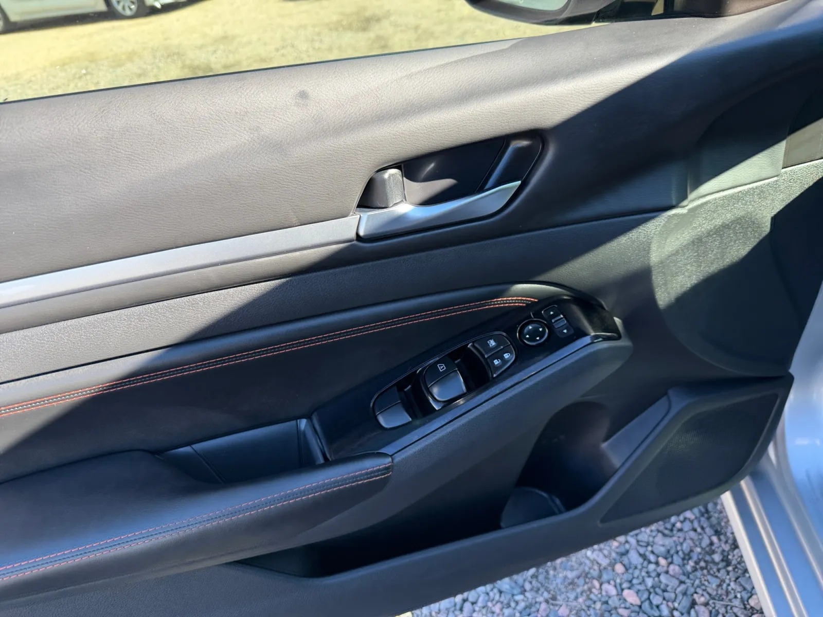 Nissan Altima photo 11