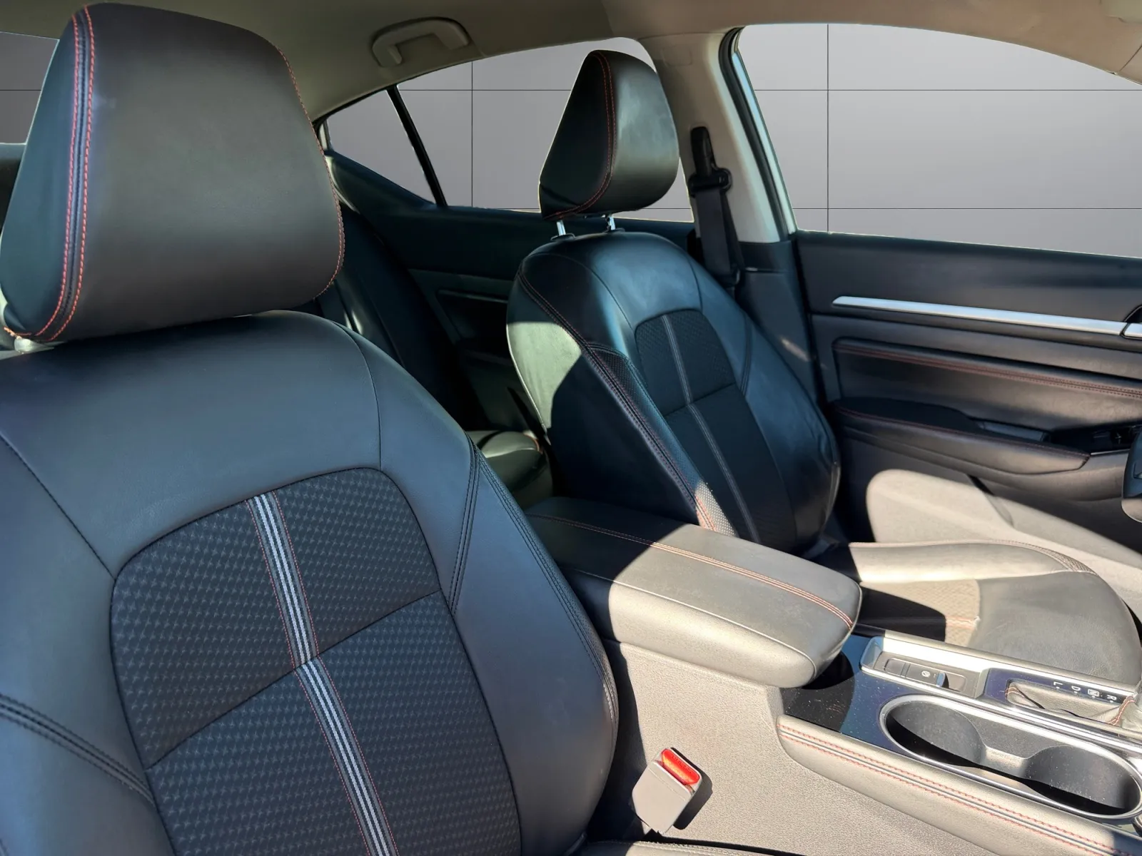 Nissan Altima photo 18