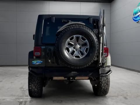 More photos of 2015 Jeep Wrangler Unlimited Rubicon at New Wave Automotive, CO
