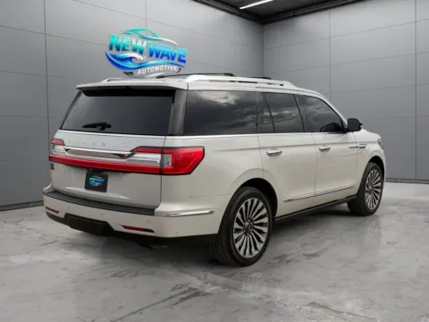 More photos of 2019 Lincoln Navigator Reserve at New Wave Automotive, CO