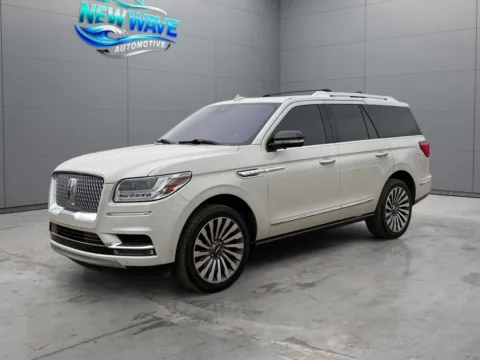 White 2019 Lincoln Navigator Reserve for sale in Denver, CO